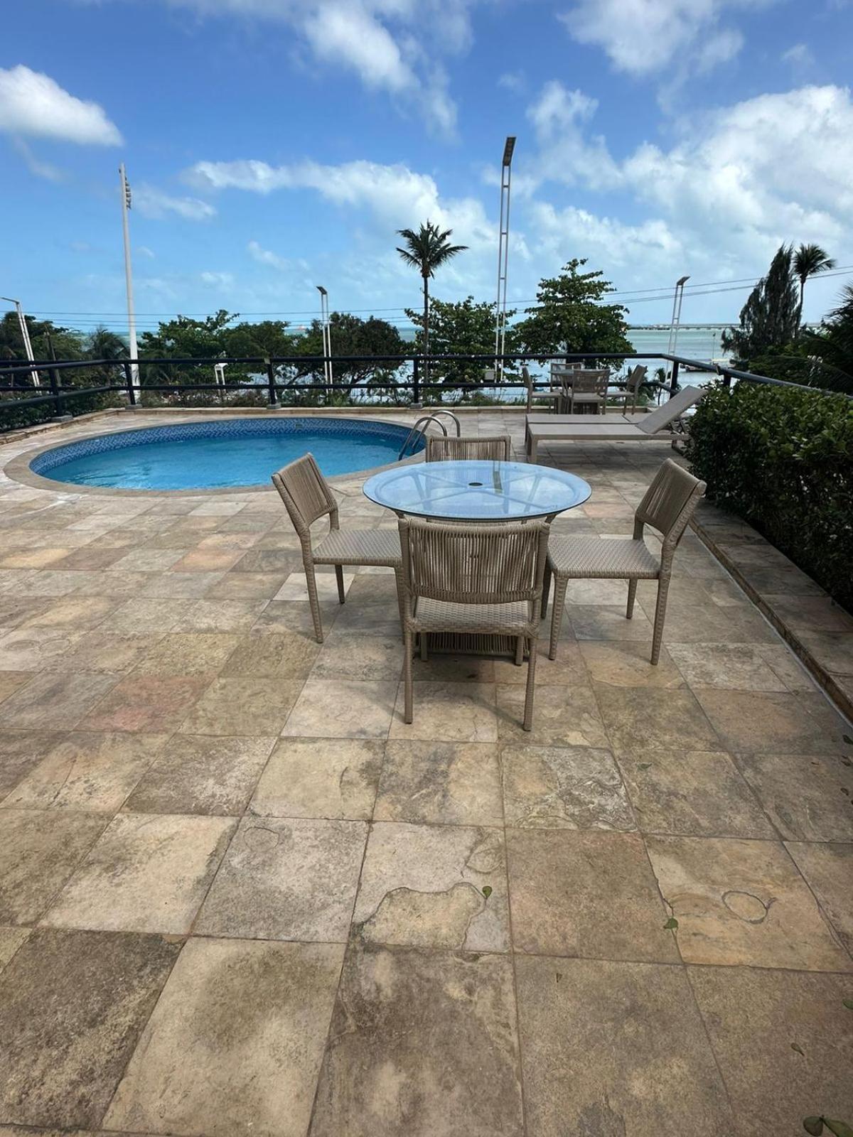 Apartamento Flat Deslumbrante Frente Mar - Golden *